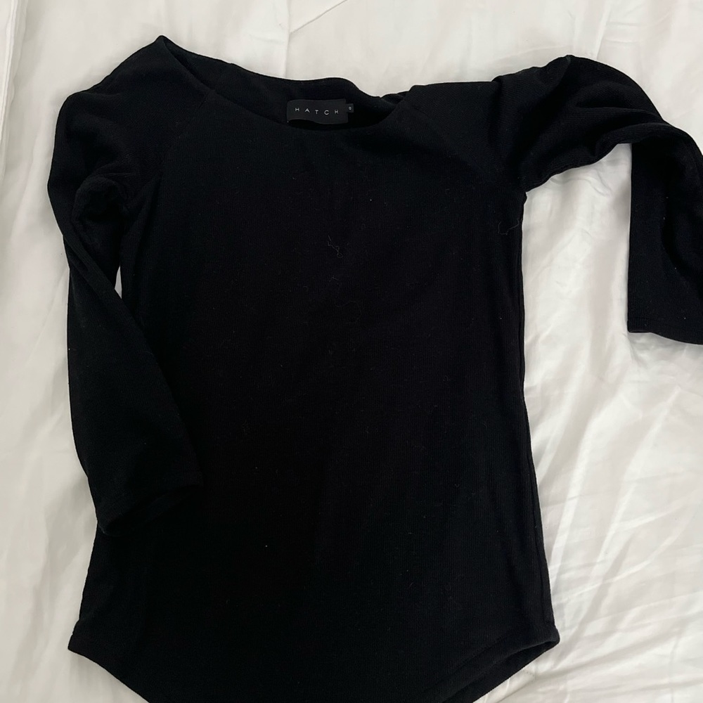 Hatch Pia Top